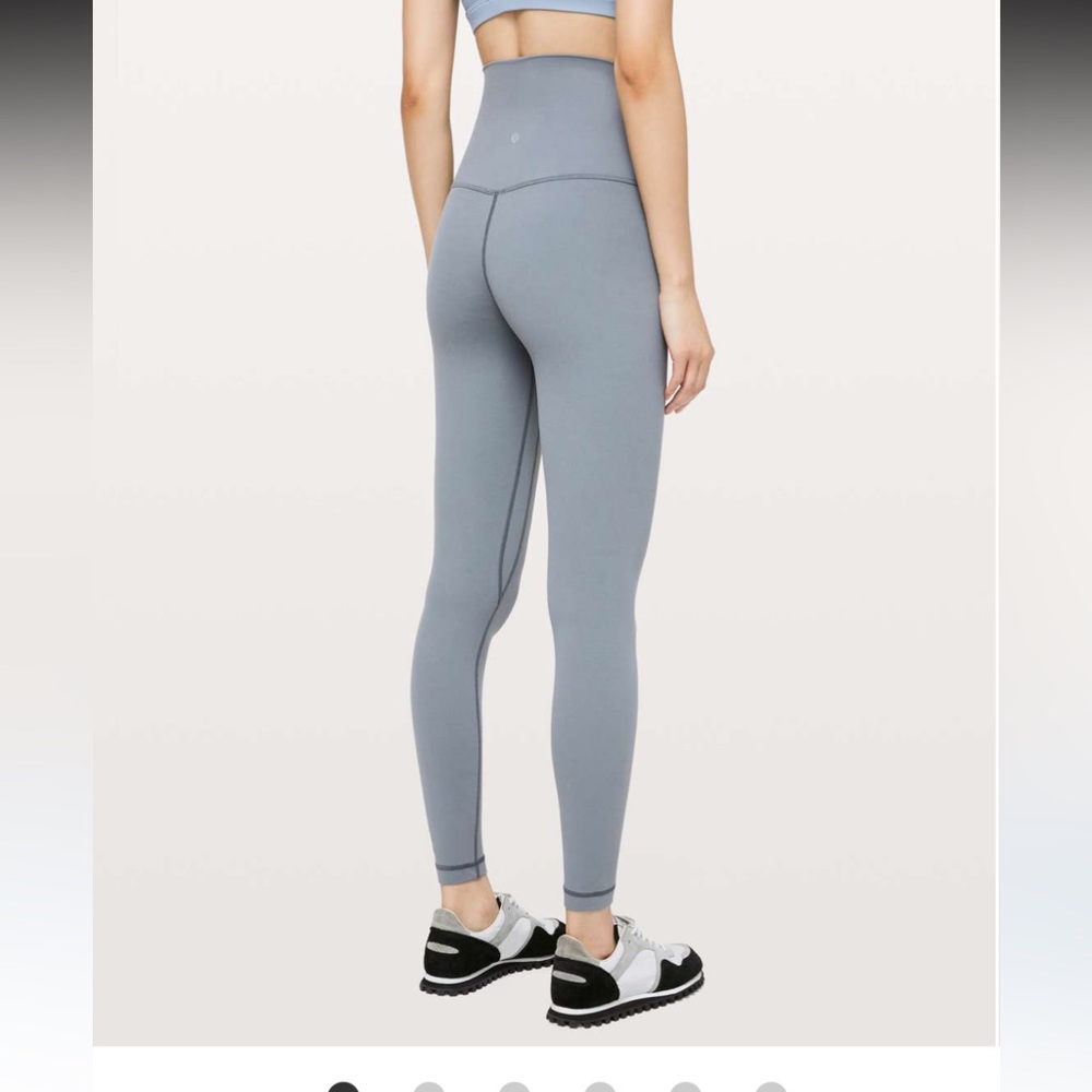 Lululemon Align Pant Super High-Rise 28"
Steam Blue, size 8